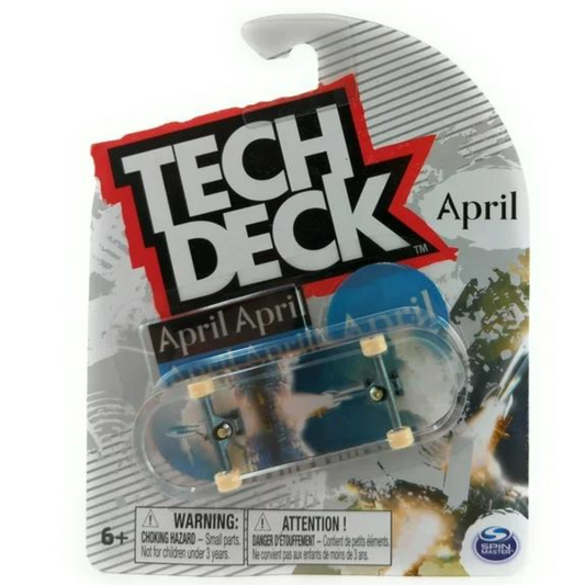 Patineta Tech Deck - April