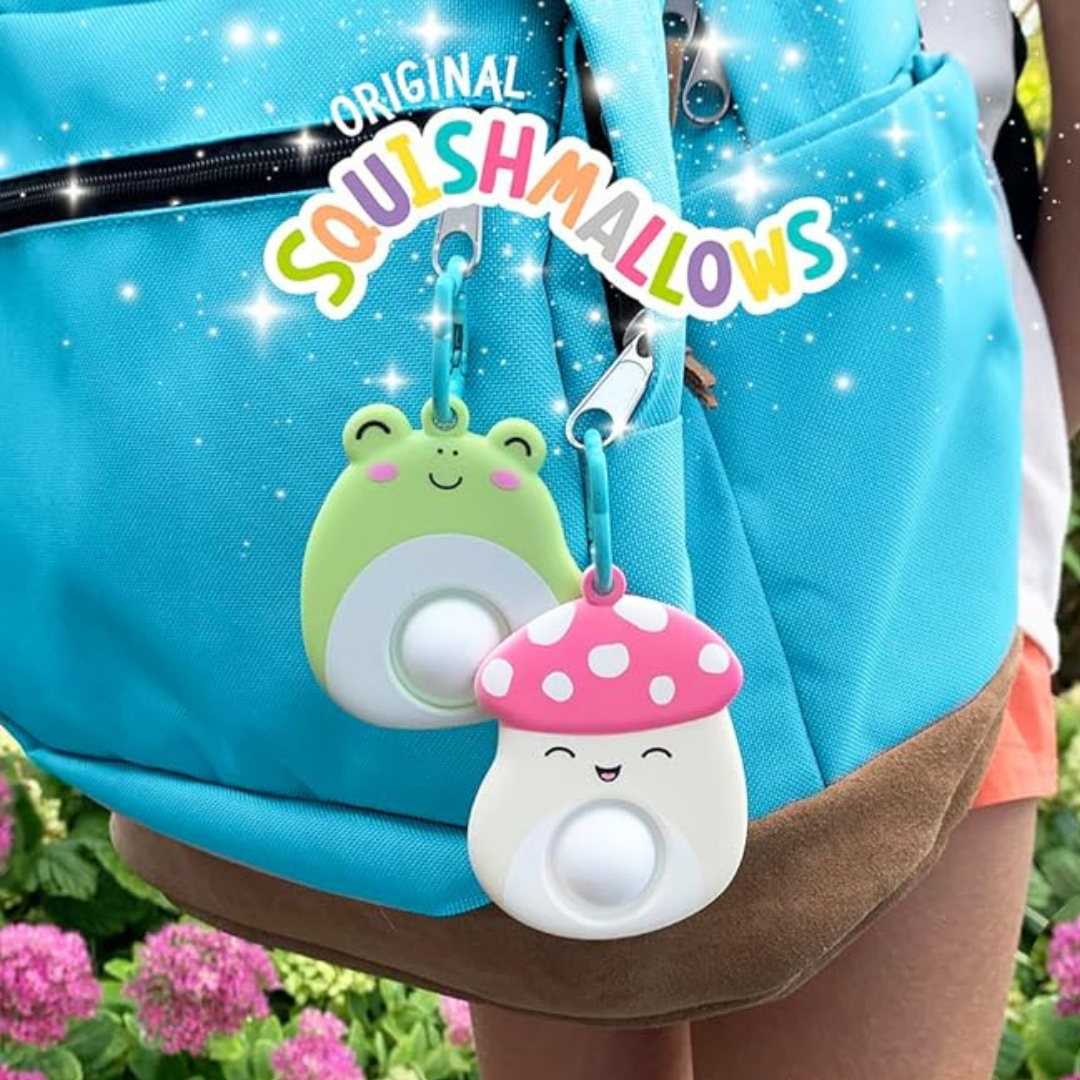 Squishmallows Mega Pop Fidget Bag Clip en llaveros - Wendy The Frog